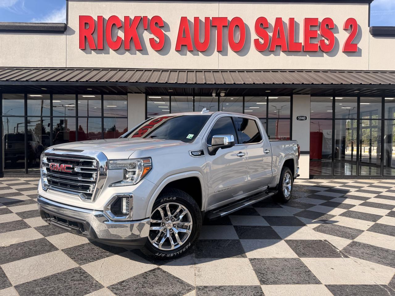 GMC Sierra 1500 SLT Crew Cab 2WD 2020