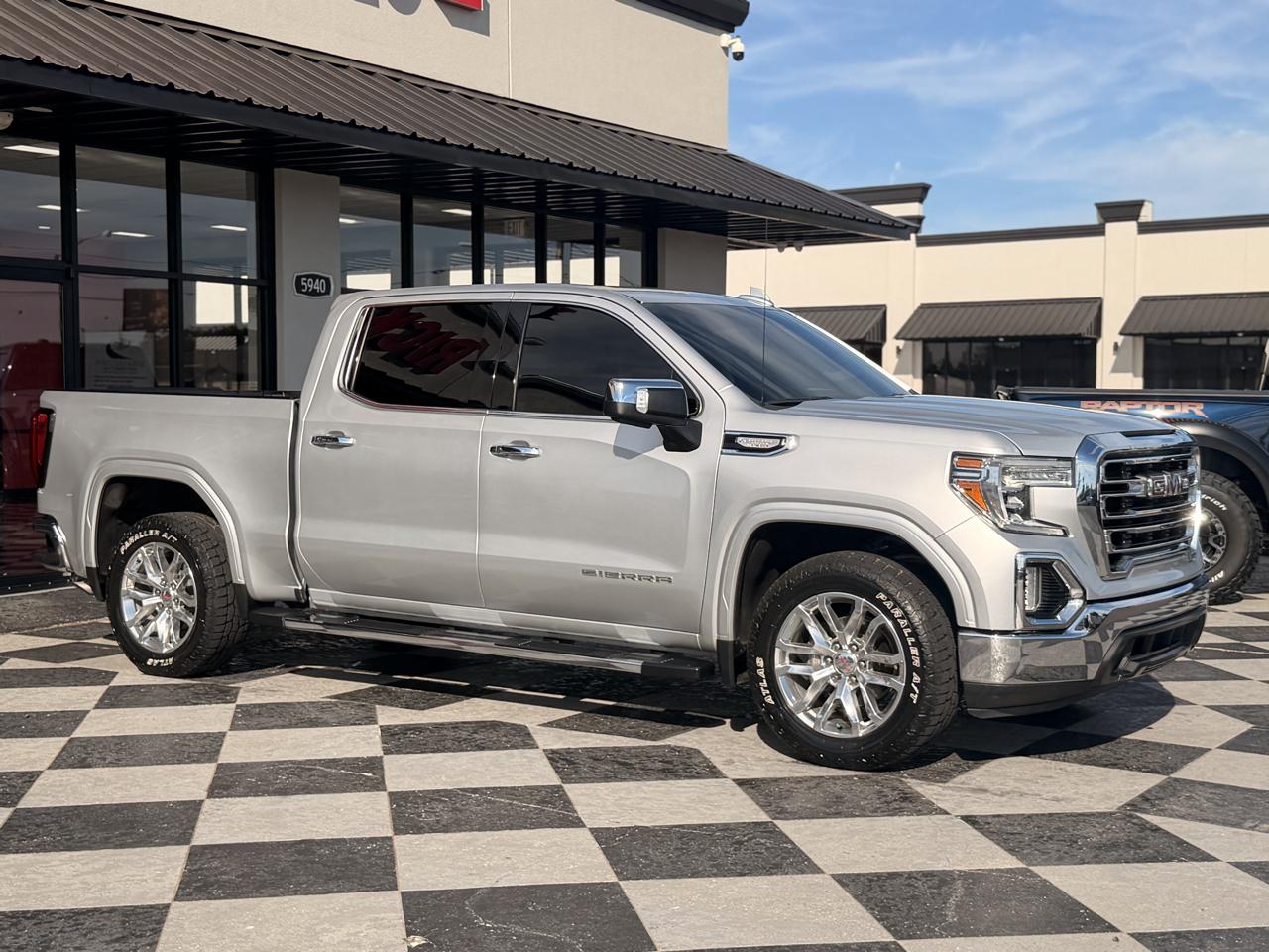 GMC Sierra 1500 SLT Crew Cab 2WD 2020
