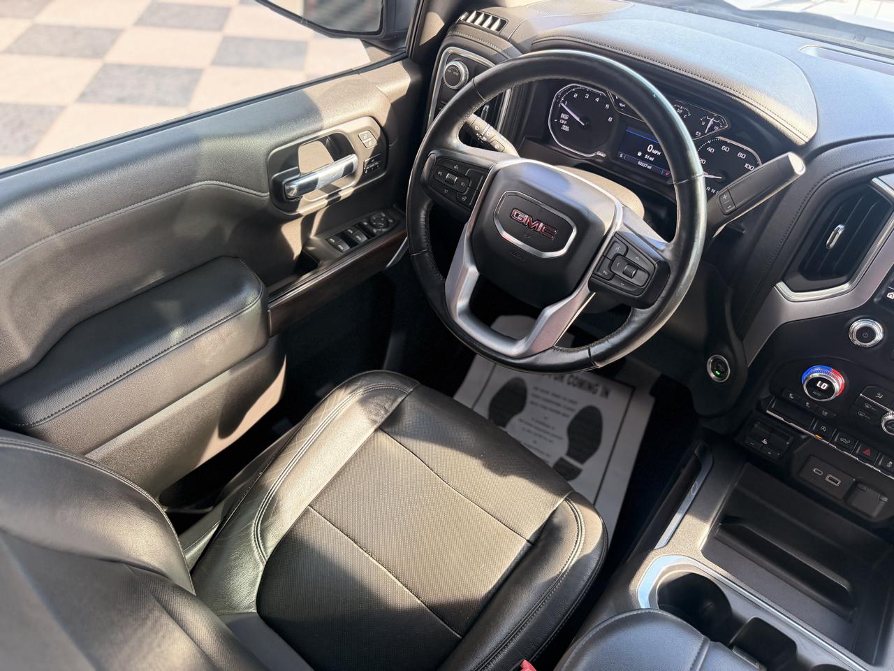 GMC Sierra 1500 SLT Crew Cab 2WD 2020