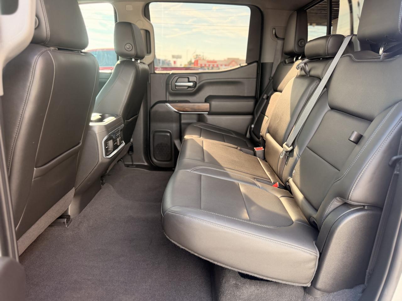 GMC Sierra 1500 SLT Crew Cab 2WD 2020
