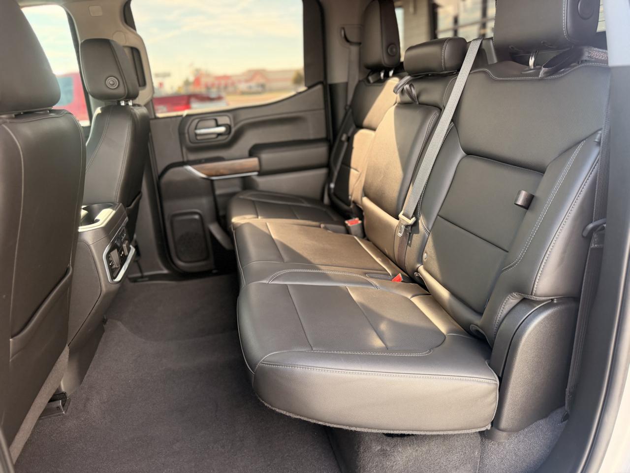GMC Sierra 1500 SLT Crew Cab 2WD 2020