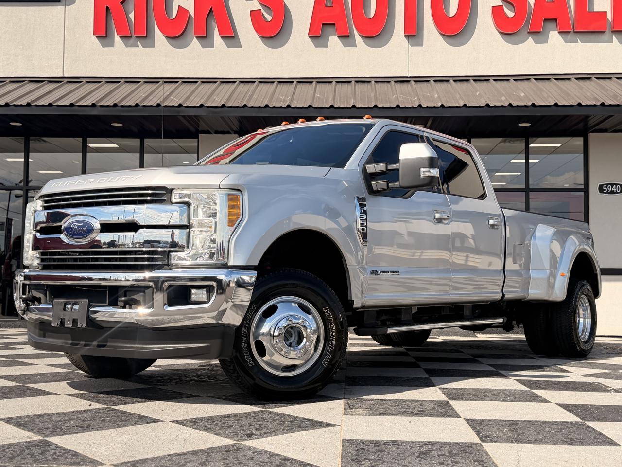 Ford F-350 SD Lariat Crew Cab 4WD 2017