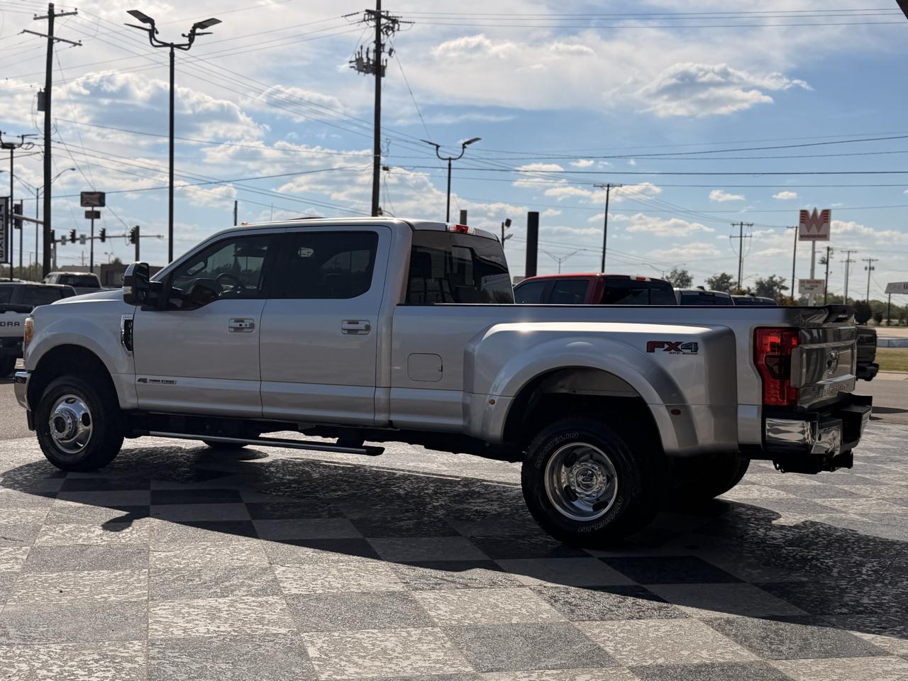 Ford F-350 SD Lariat Crew Cab 4WD 2017