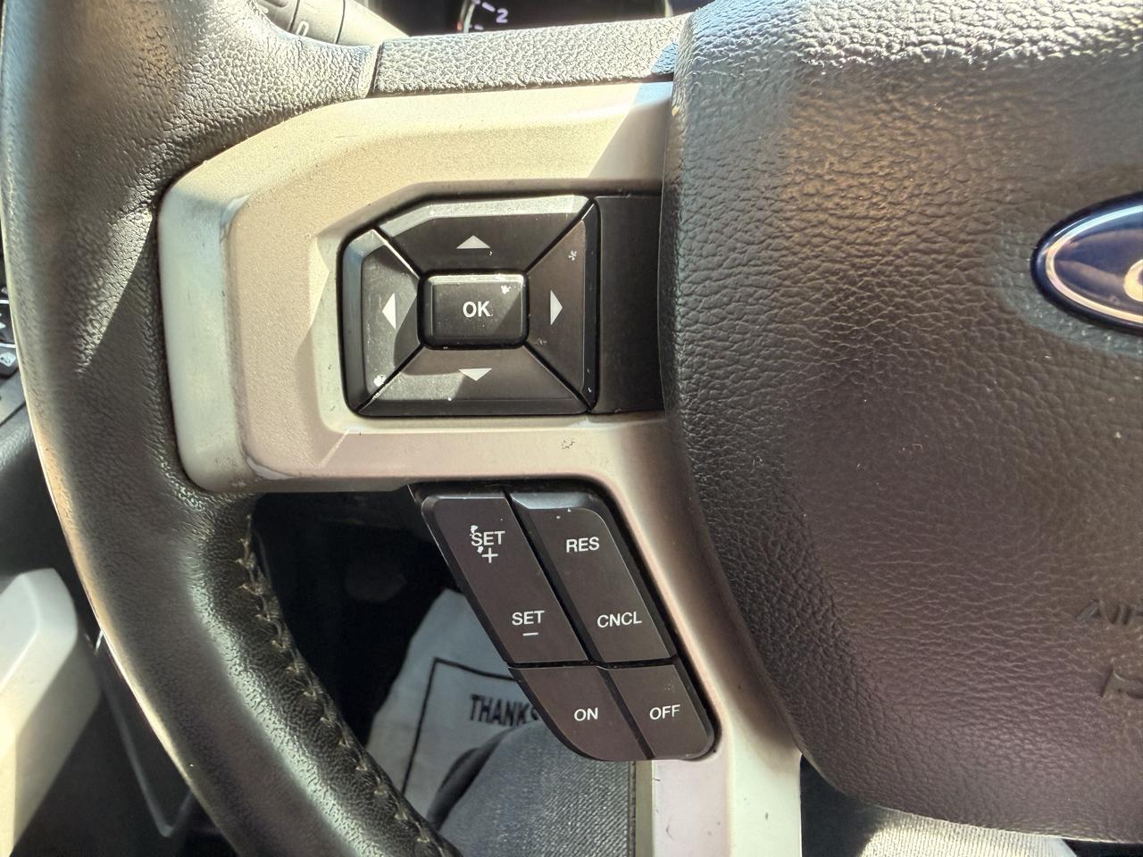 Ford F-350 SD Lariat Crew Cab 4WD 2017