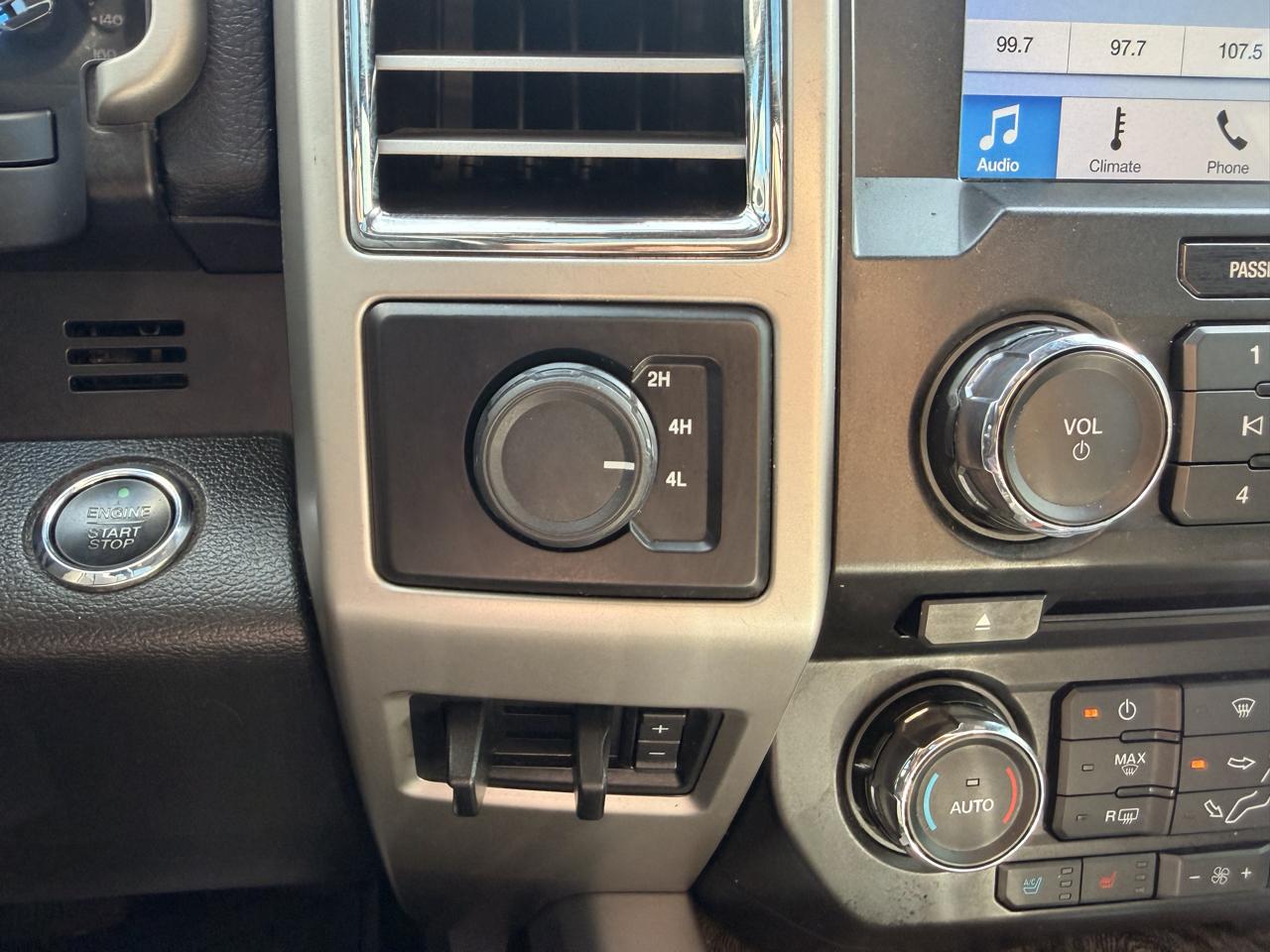 Ford F-350 SD Lariat Crew Cab 4WD 2017