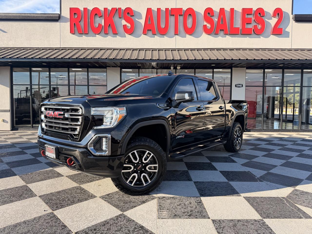 GMC Sierra 1500 AT4 Crew Cab Short Box 4WD 2020