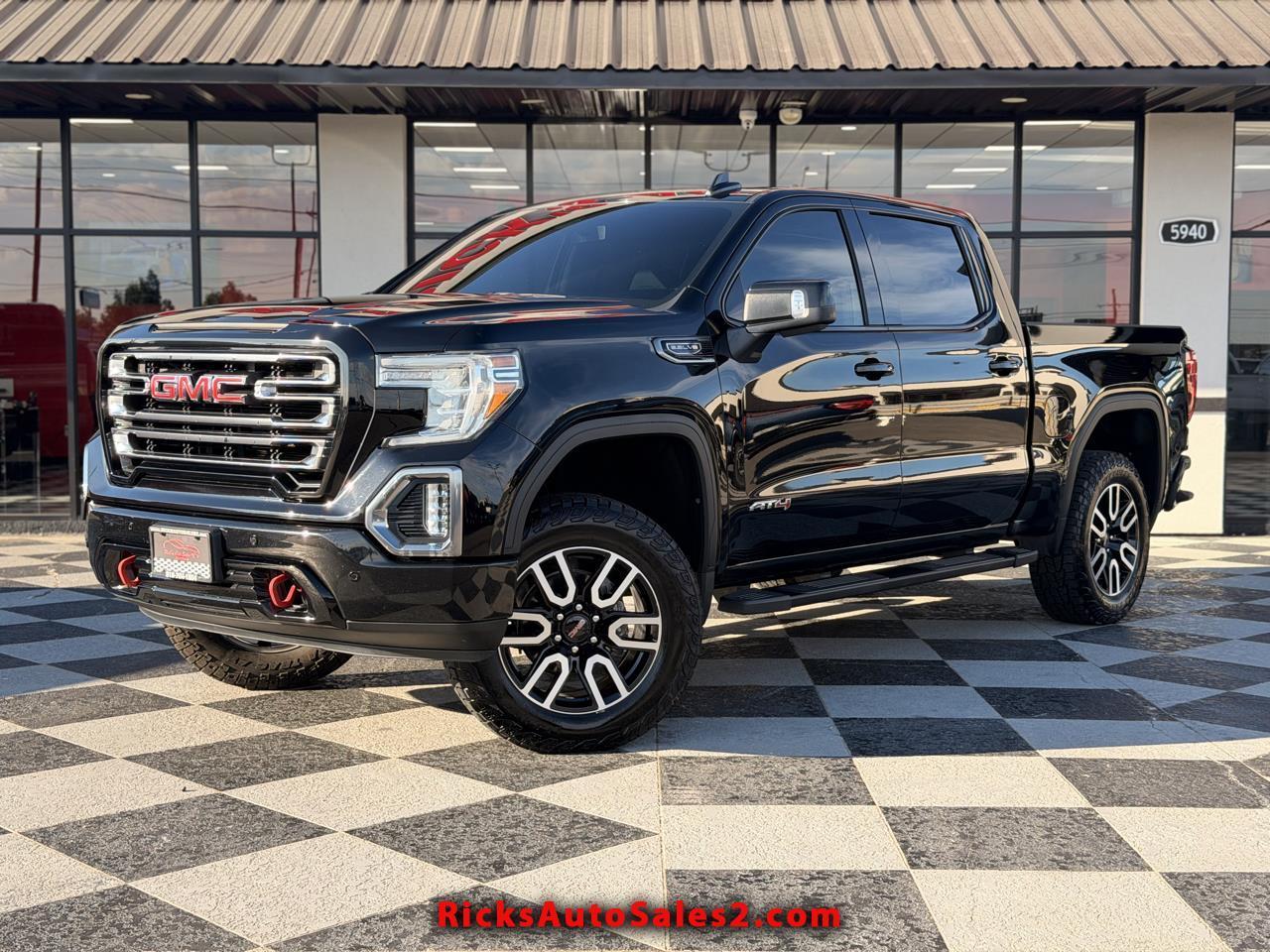 2020 GMC Sierra 1500 AT4 Crew Cab Short Box 4WD