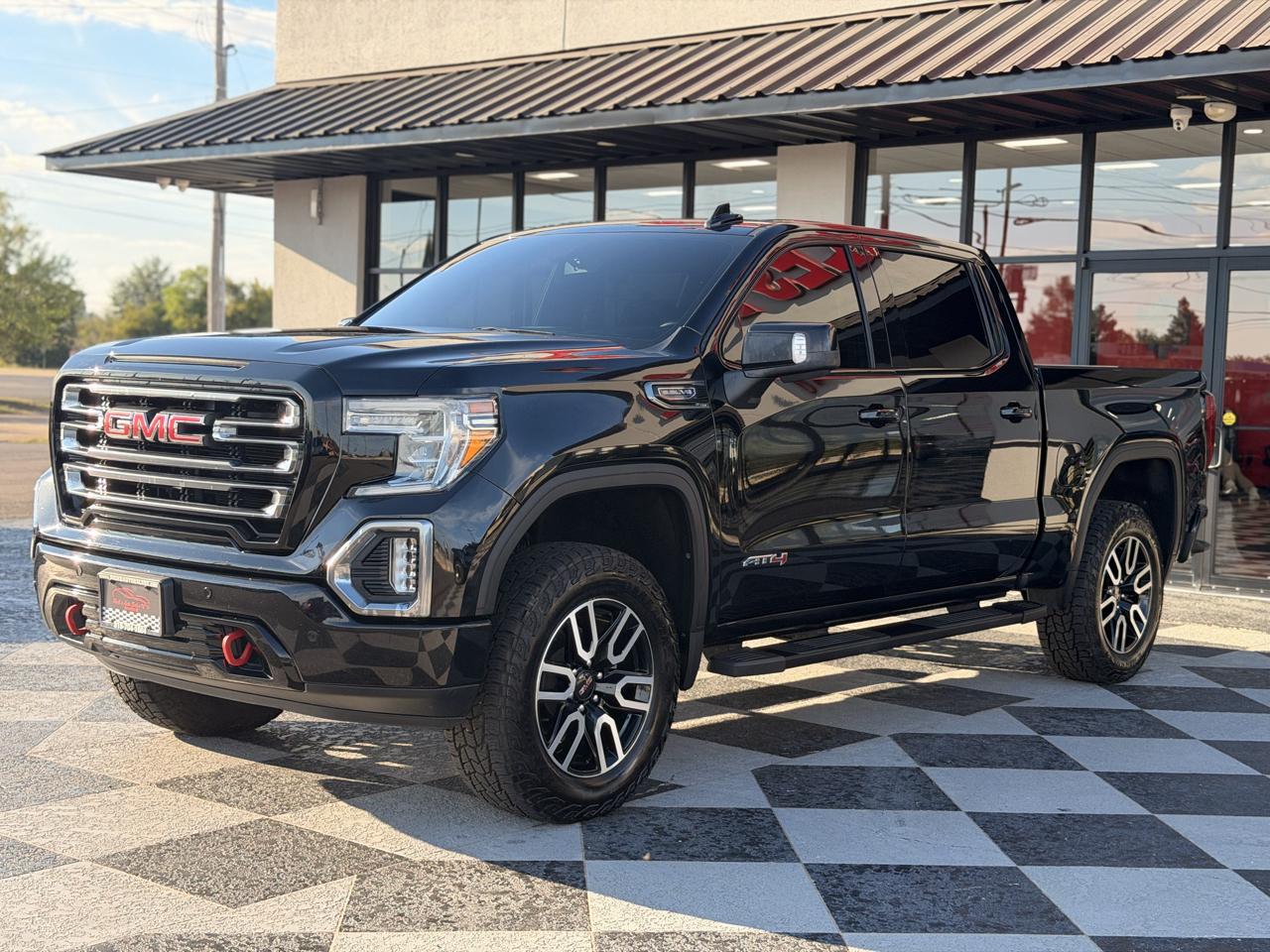 GMC Sierra 1500 AT4 Crew Cab Short Box 4WD 2020