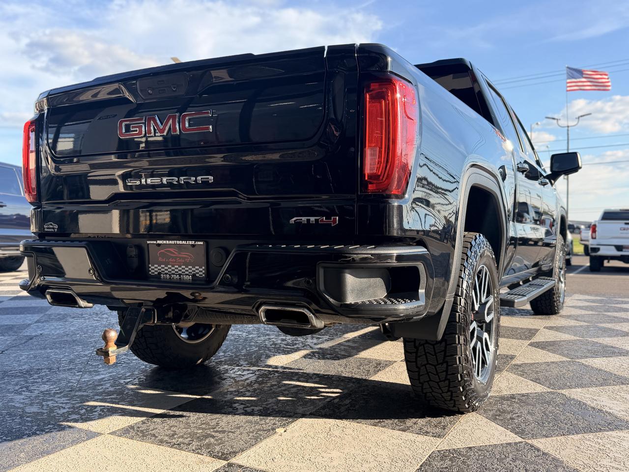 GMC Sierra 1500 AT4 Crew Cab Short Box 4WD 2020