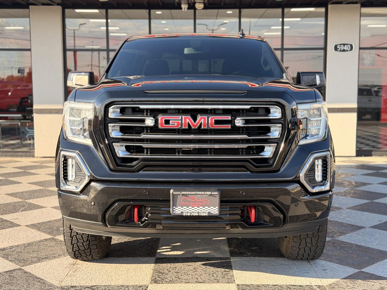 GMC Sierra 1500 AT4 Crew Cab Short Box 4WD 2020