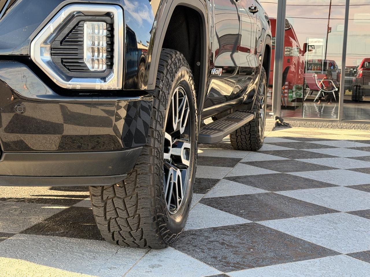 GMC Sierra 1500 AT4 Crew Cab Short Box 4WD 2020