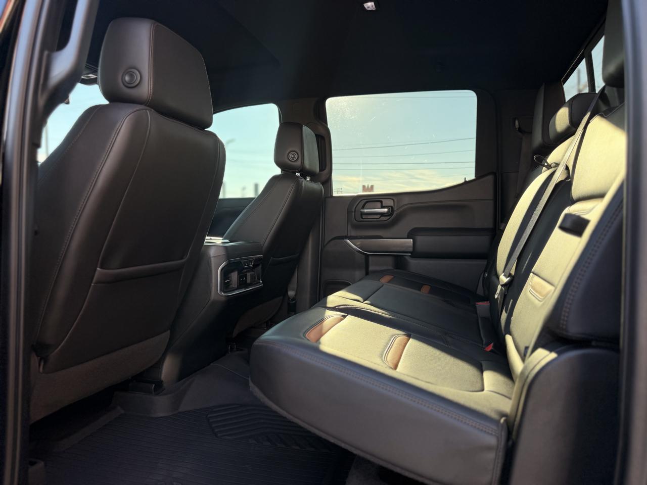 GMC Sierra 1500 AT4 Crew Cab Short Box 4WD 2020