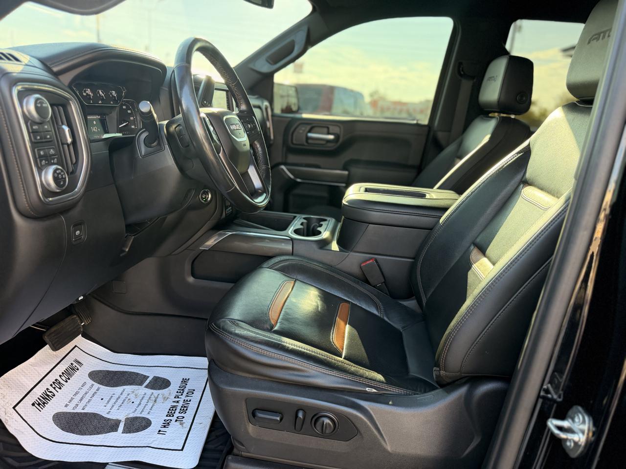 GMC Sierra 1500 AT4 Crew Cab Short Box 4WD 2020