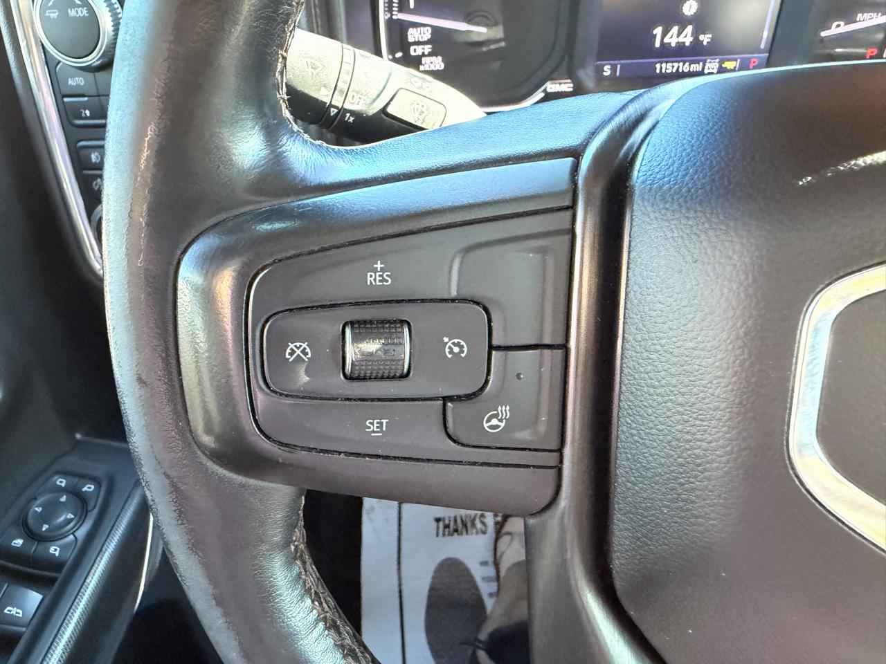 GMC Sierra 1500 AT4 Crew Cab Short Box 4WD 2020