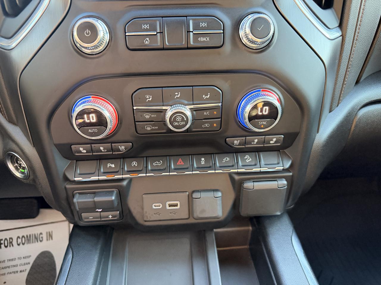 GMC Sierra 1500 AT4 Crew Cab Short Box 4WD 2020