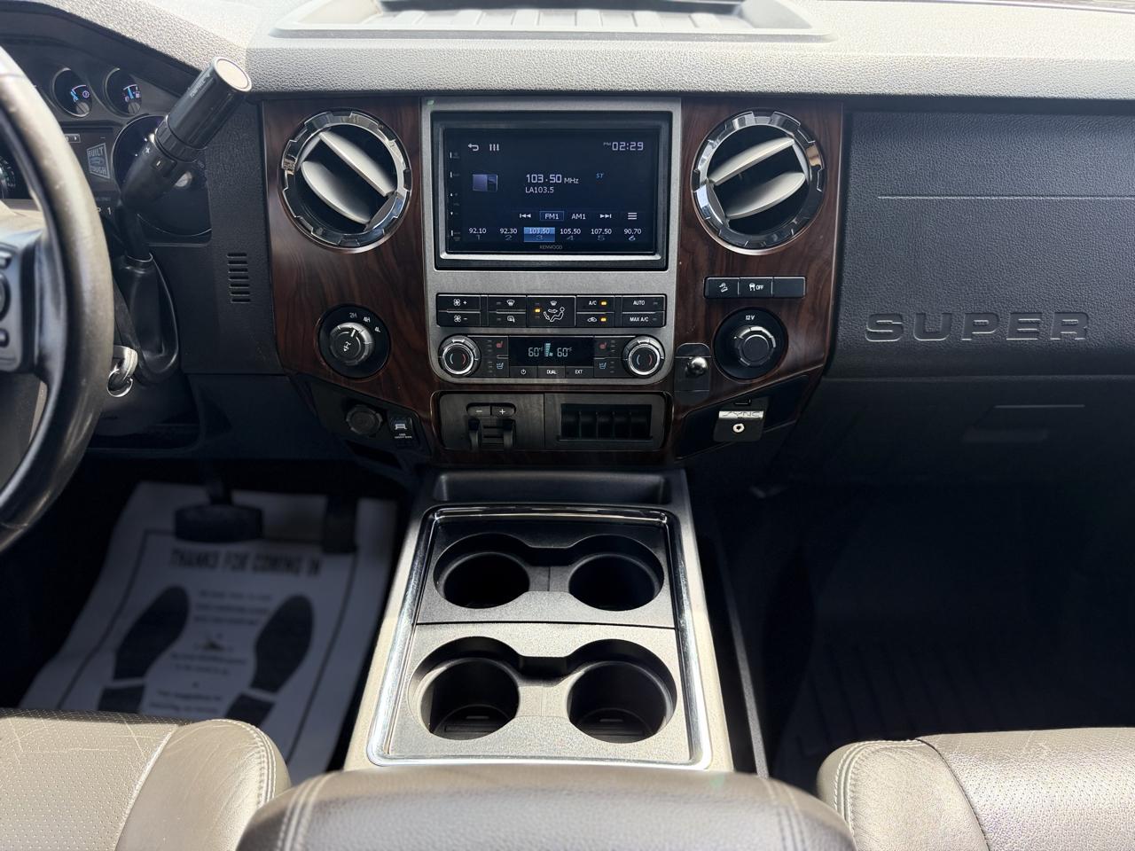 Ford F-250 SD Lariat Crew Cab 4WD 2011