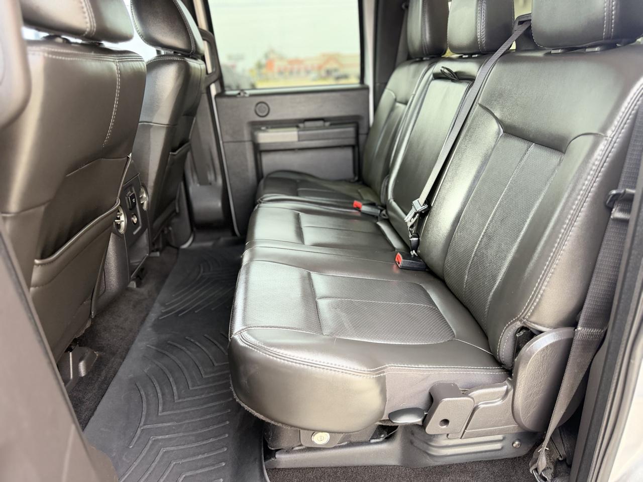 Ford F-250 SD Lariat Crew Cab 4WD 2011