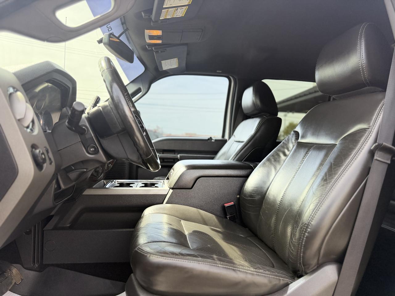 Ford F-250 SD Lariat Crew Cab 4WD 2011