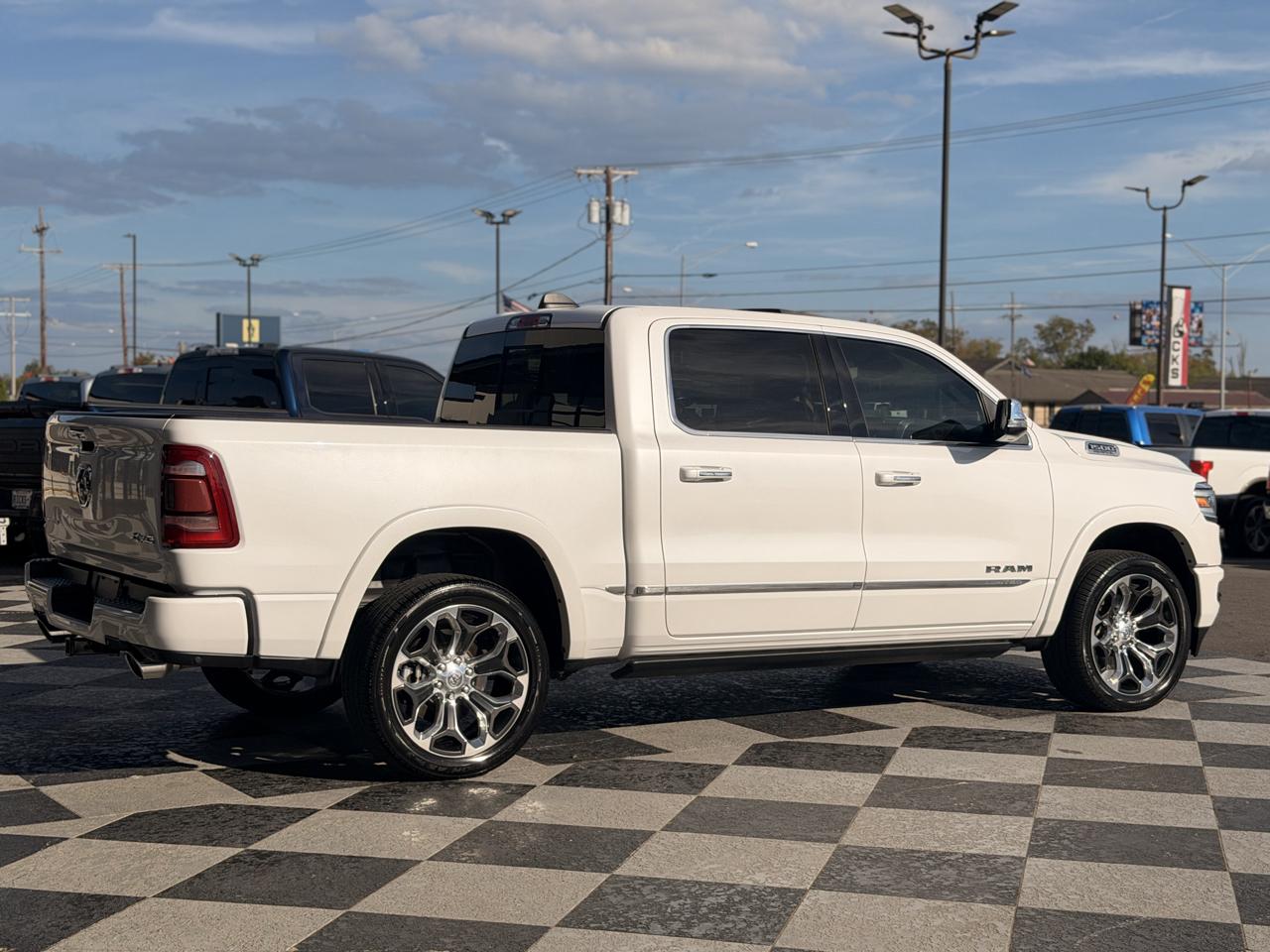 RAM 1500 Limited Crew Cab SWB 4WD 2020