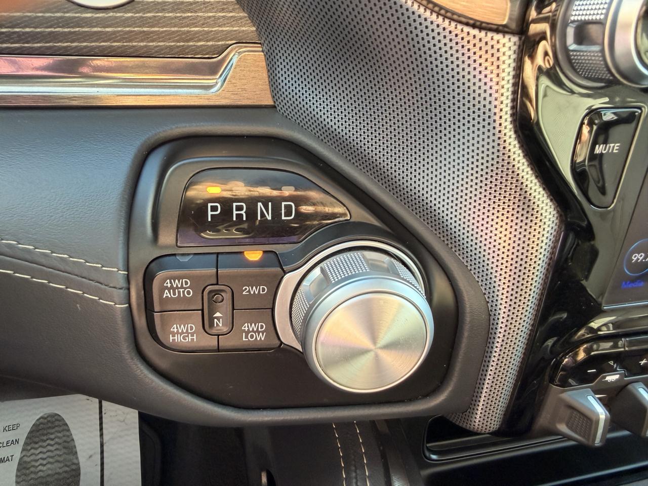 RAM 1500 Limited Crew Cab SWB 4WD 2020