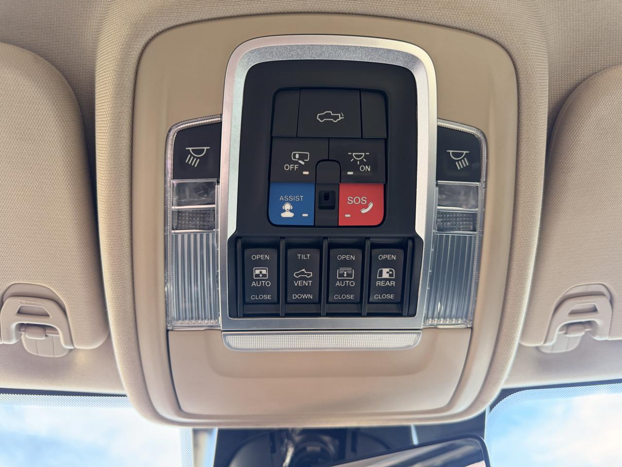 RAM 1500 Limited Crew Cab SWB 4WD 2020