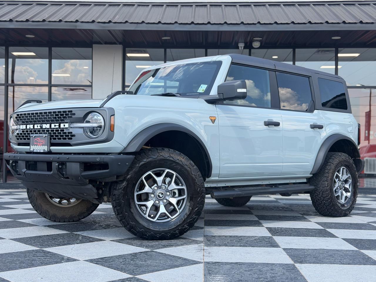 Ford Bronco Badlands 4-Door 2024