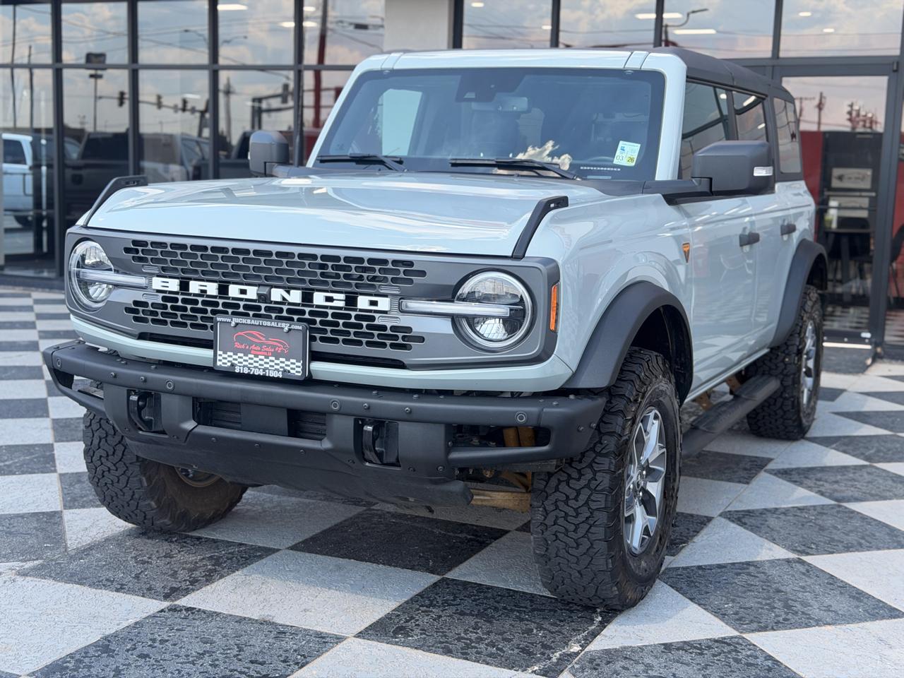 Ford Bronco Badlands 4-Door 2024