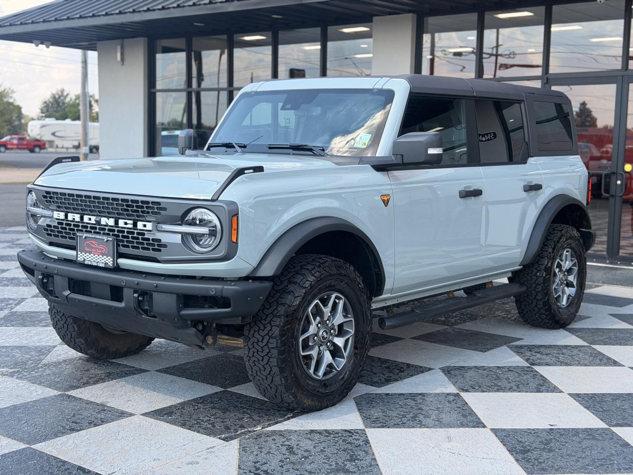 Ford Bronco Badlands 4-Door 2024
