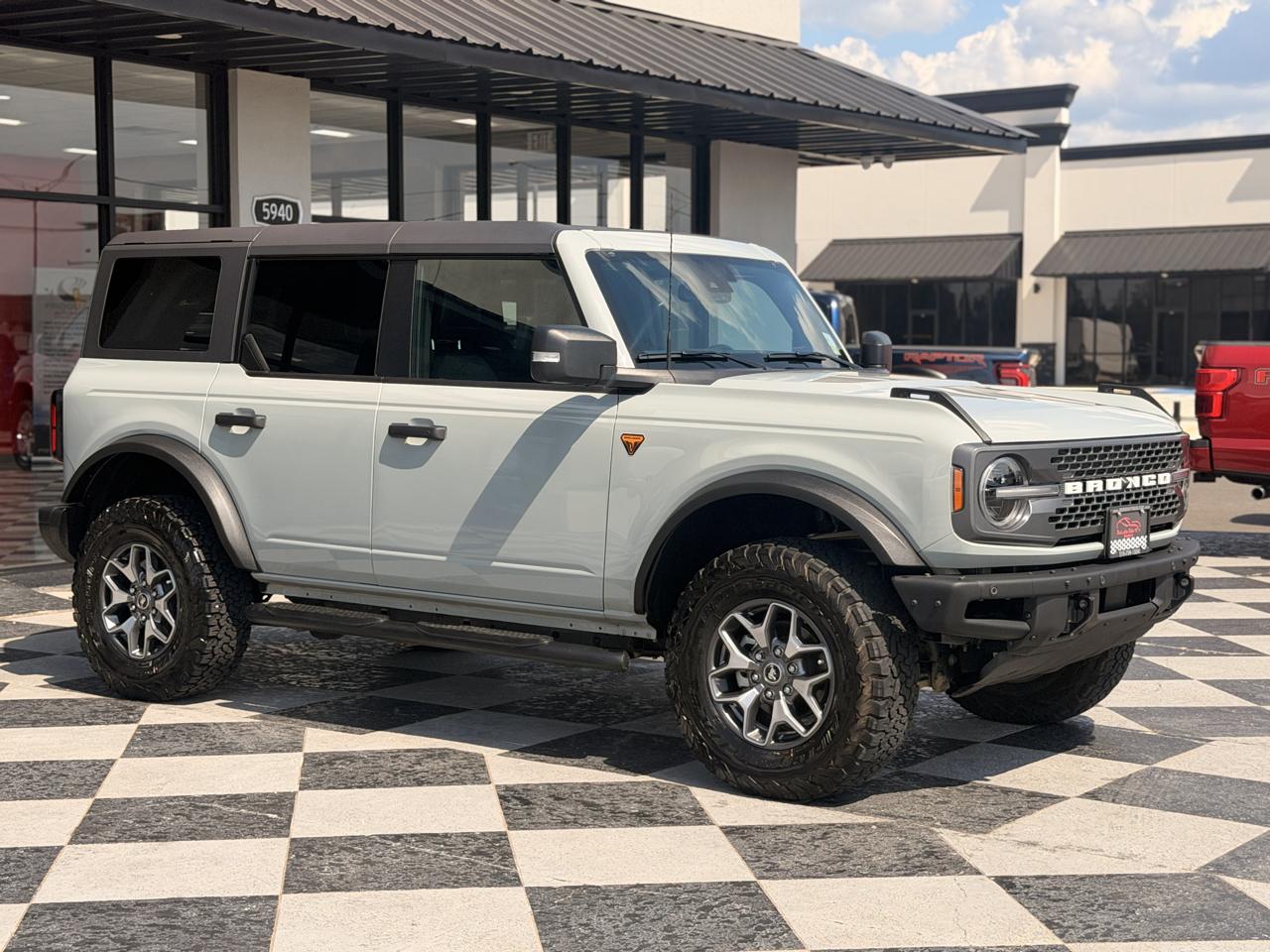 Ford Bronco Badlands 4-Door 2024