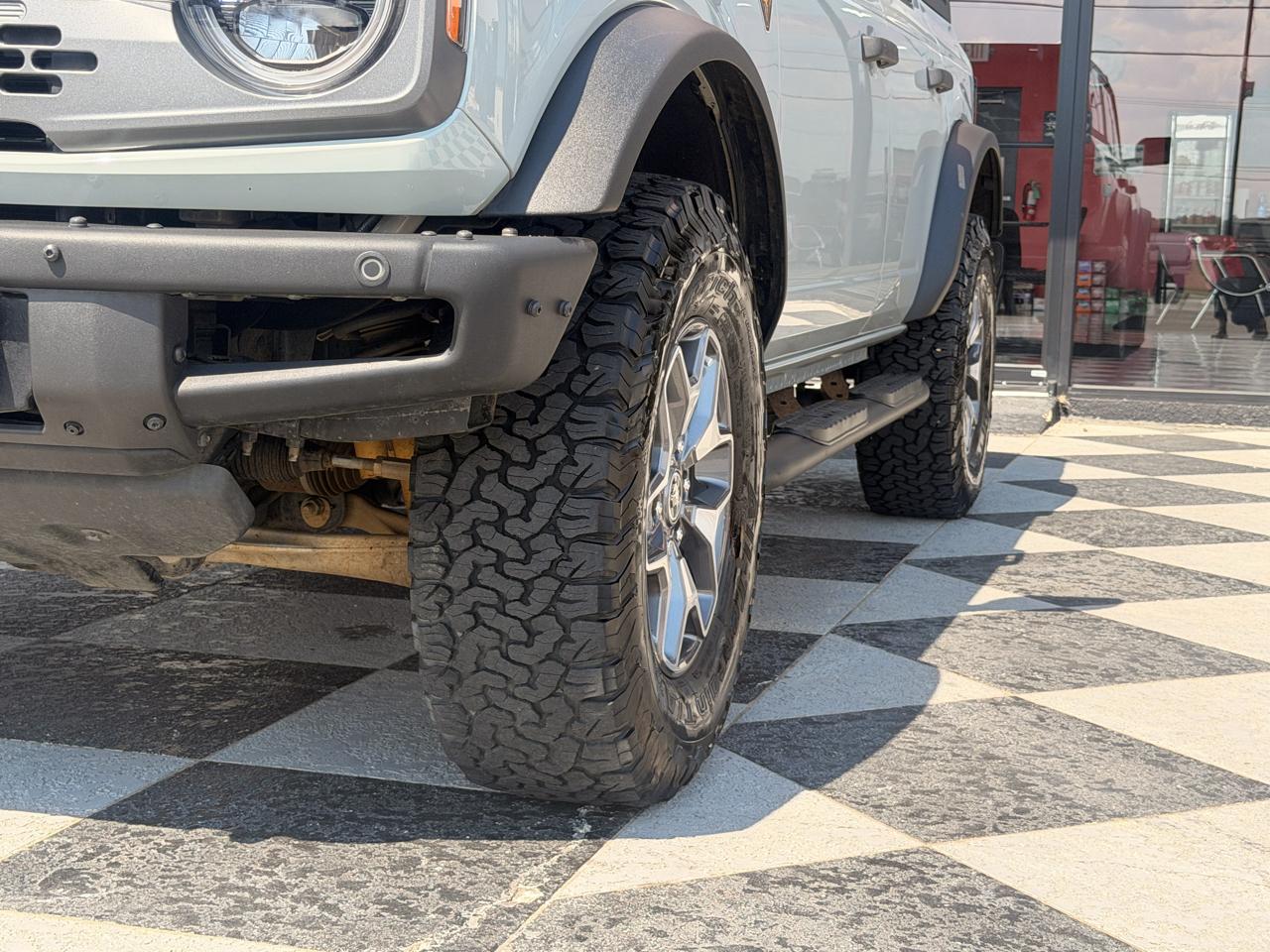 Ford Bronco Badlands 4-Door 2024