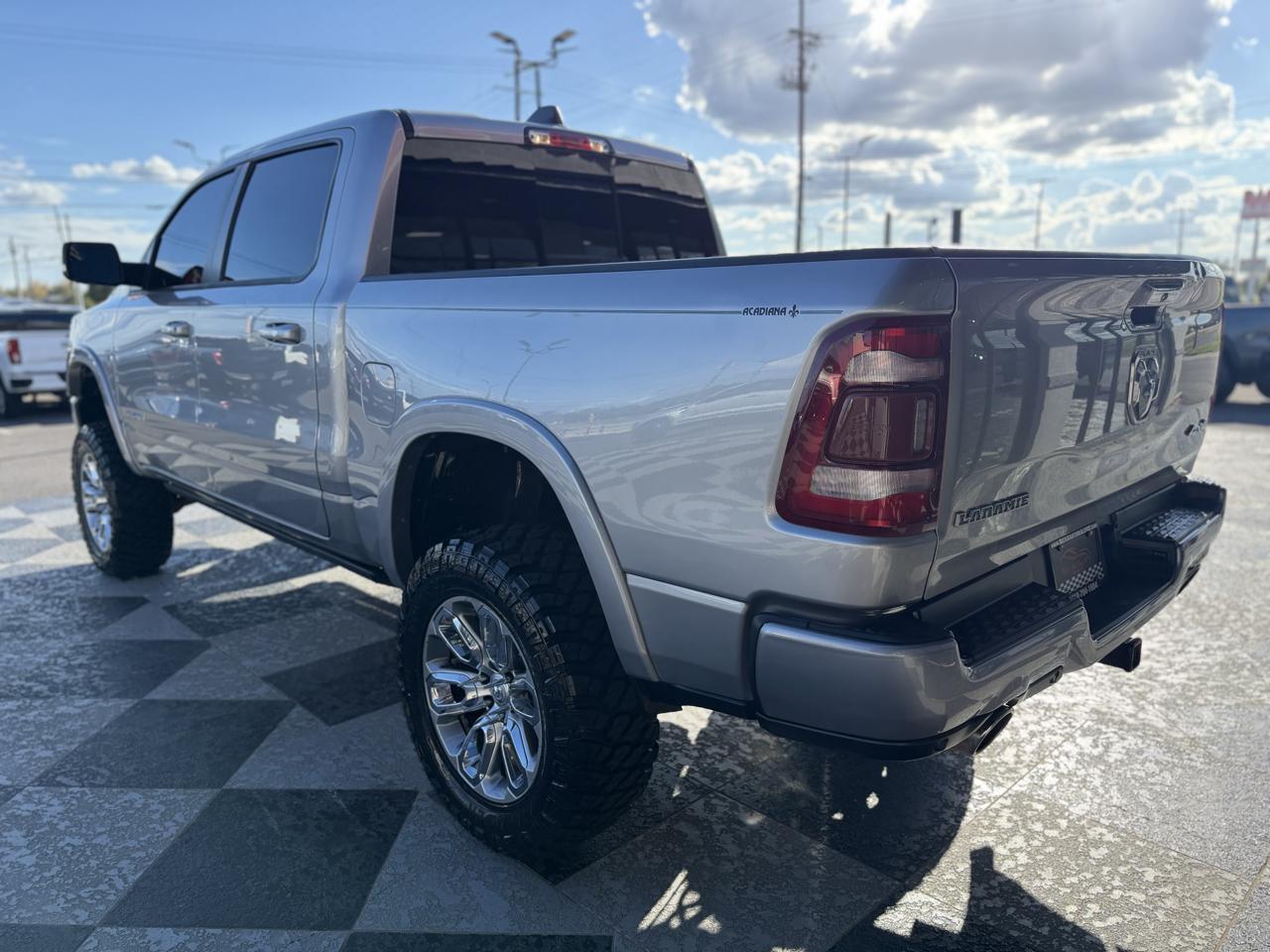 RAM 1500 Laramie Crew Cab SWB 4WD 2022