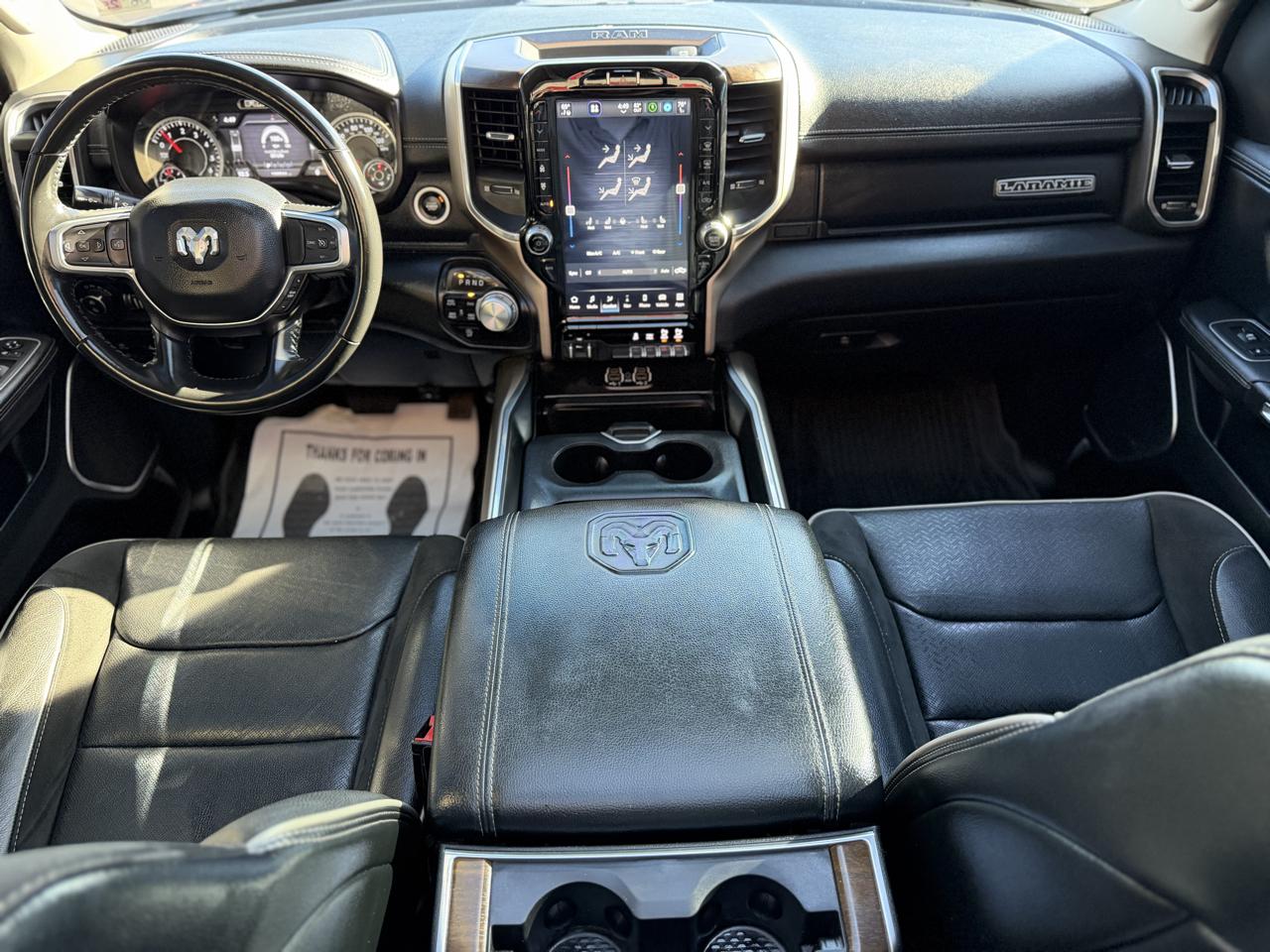 RAM 1500 Laramie Crew Cab SWB 4WD 2022