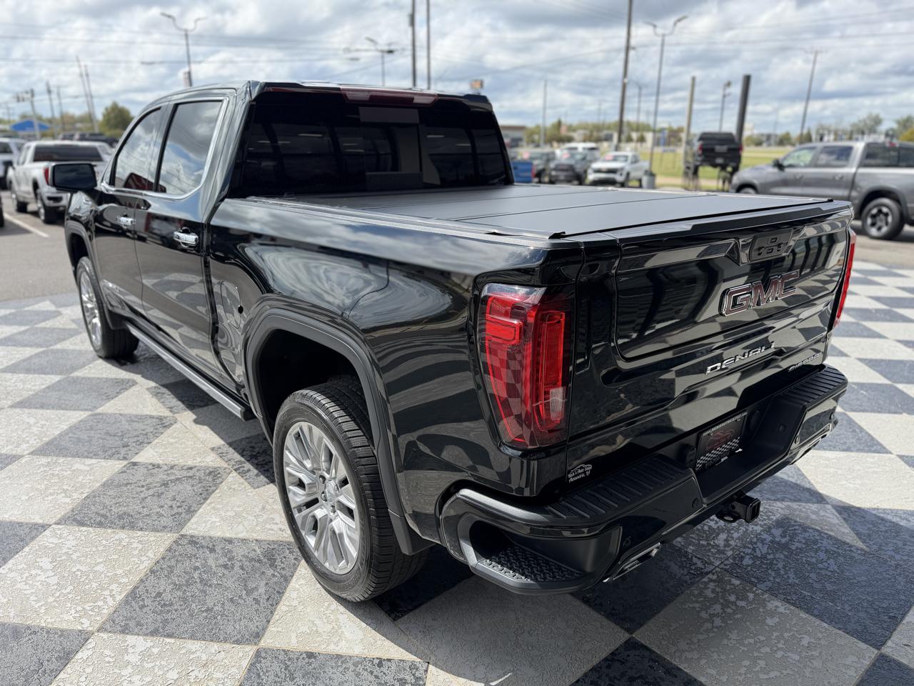 GMC Sierra 1500 Denali Crew Cab 4WD 2021