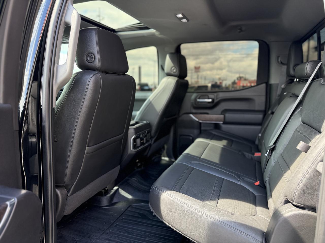 GMC Sierra 1500 Denali Crew Cab 4WD 2021