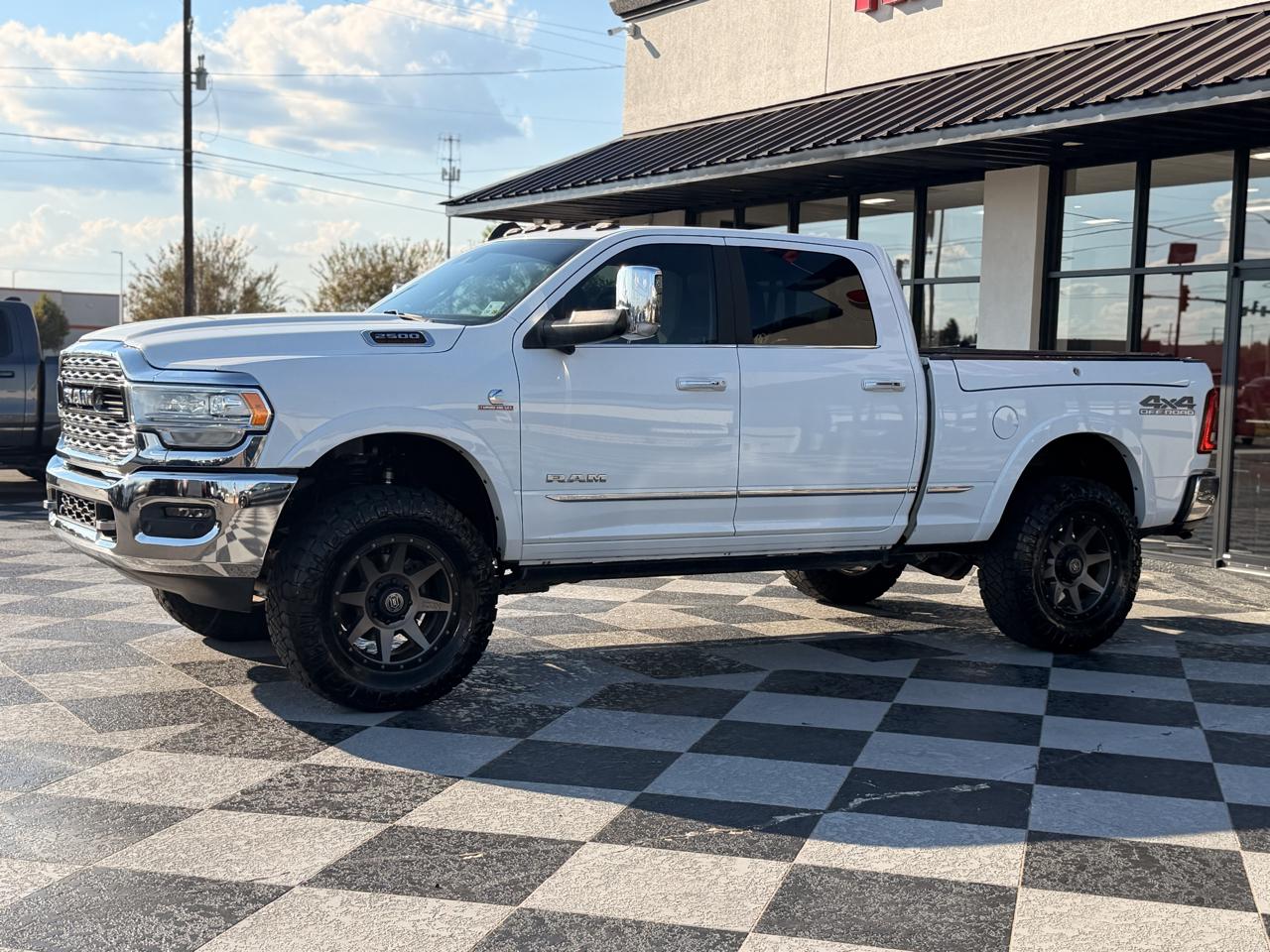 RAM 2500 Limited Crew Cab SWB 4WD 2019
