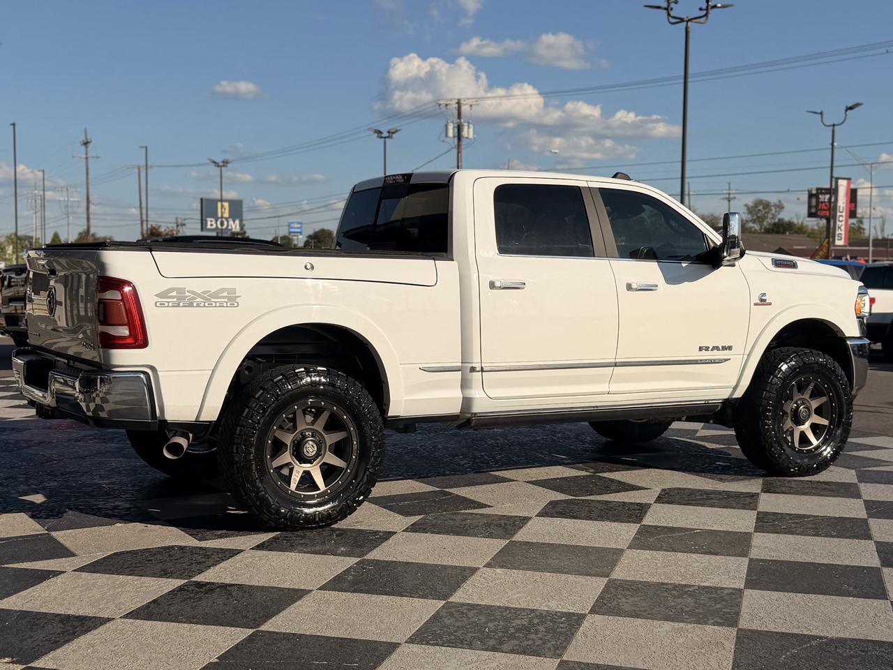 RAM 2500 Limited Crew Cab SWB 4WD 2019