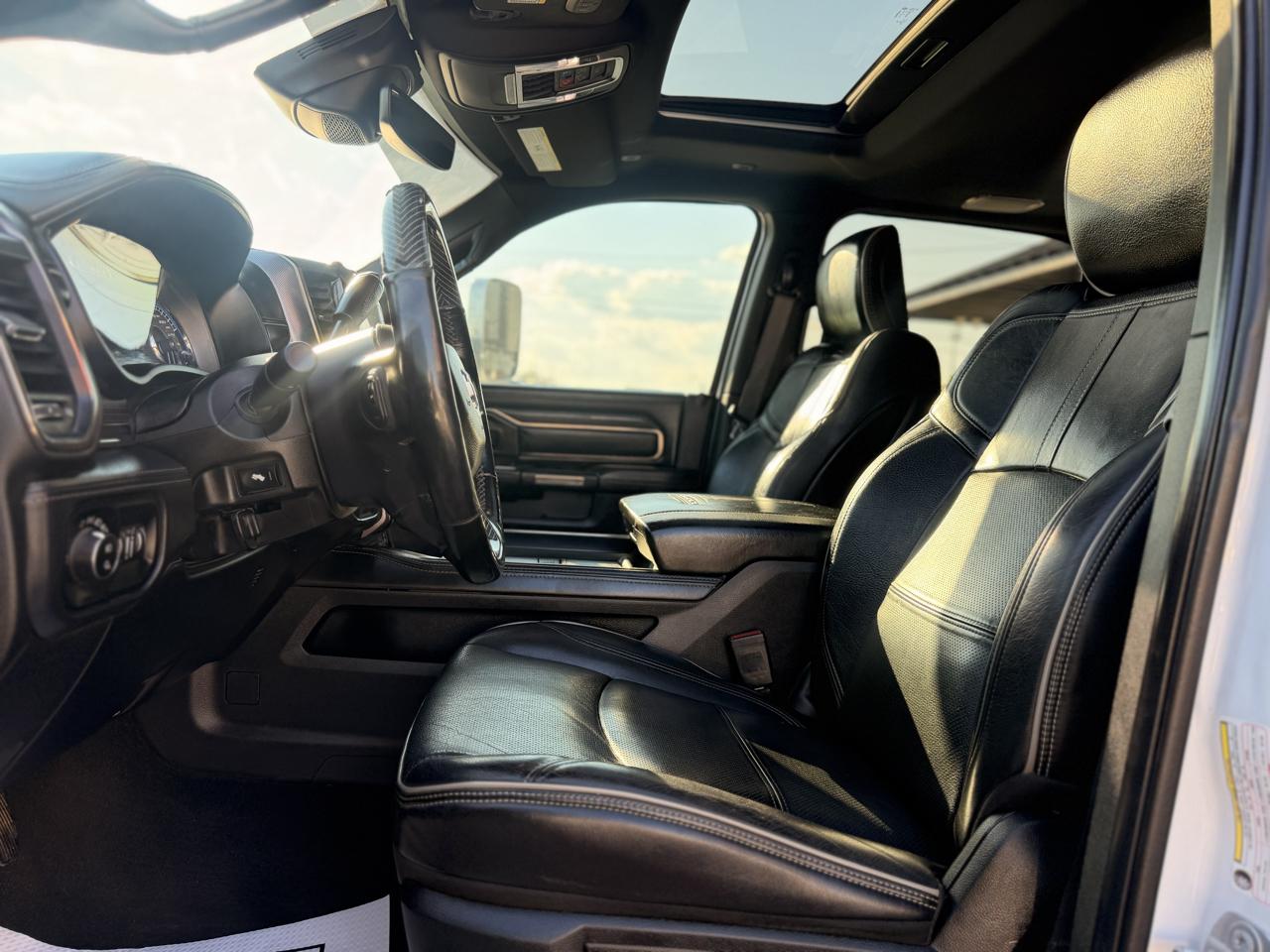 RAM 2500 Limited Crew Cab SWB 4WD 2019