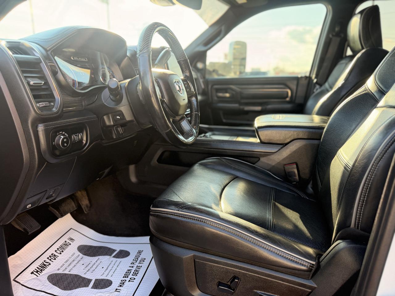 RAM 2500 Limited Crew Cab SWB 4WD 2019