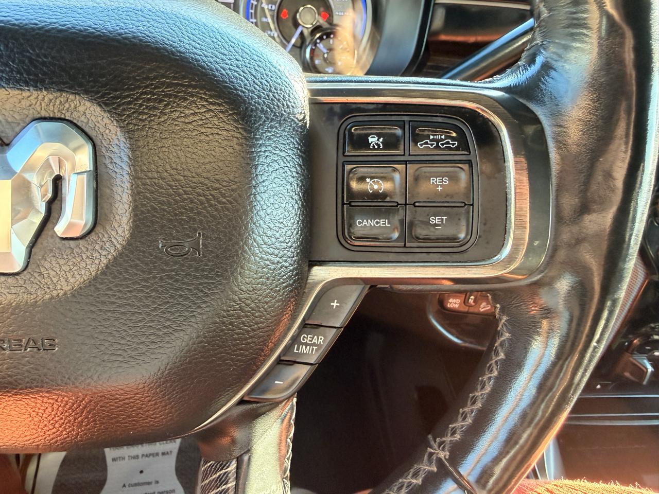 RAM 2500 Limited Crew Cab SWB 4WD 2019