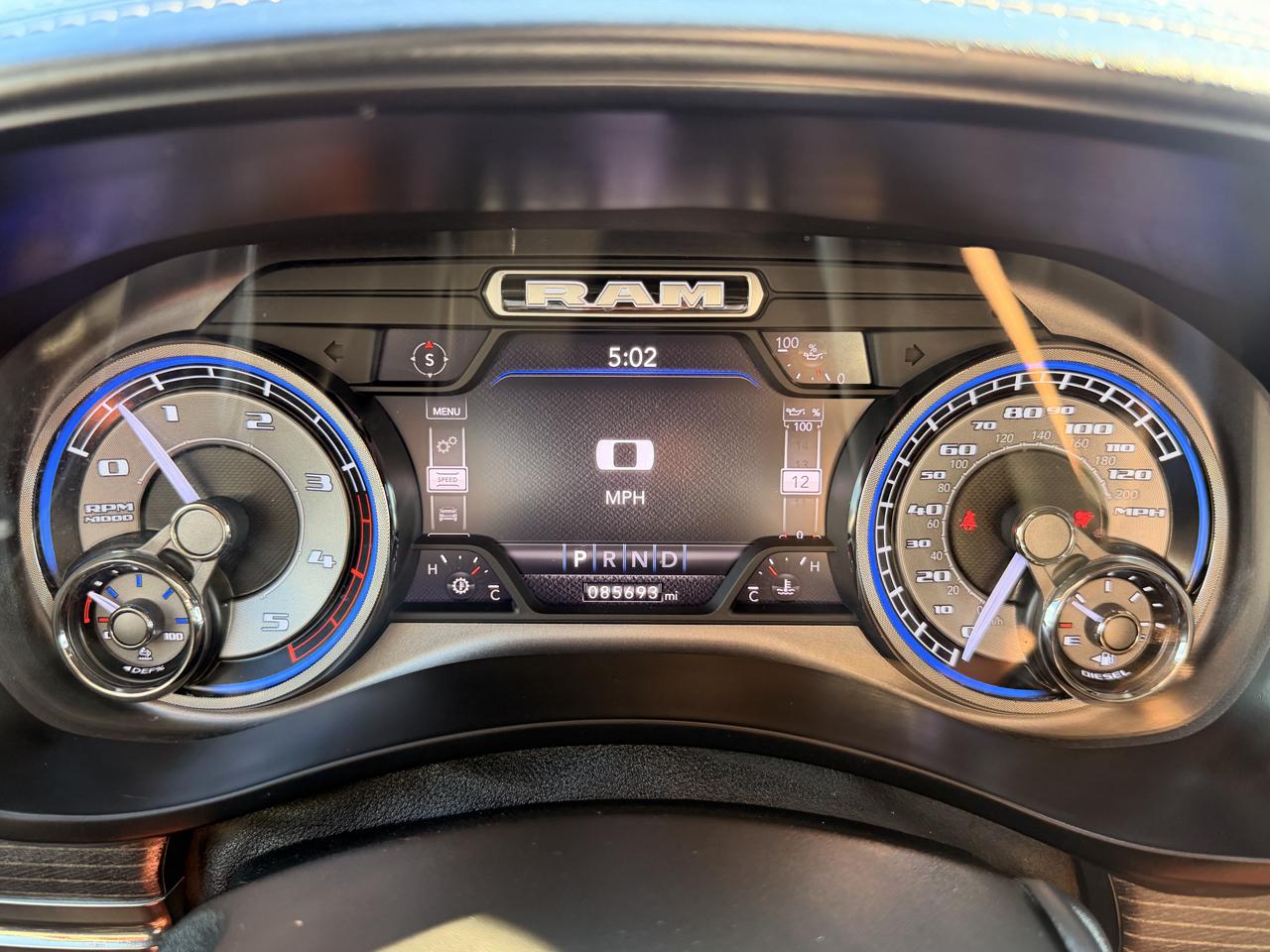 RAM 2500 Limited Crew Cab SWB 4WD 2019