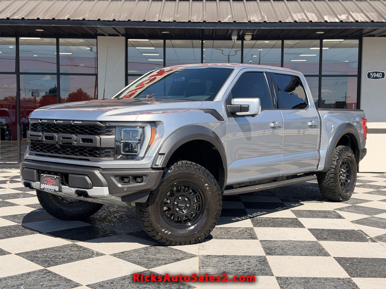 2022 Ford F-150 Raptor SuperCrew 4WD