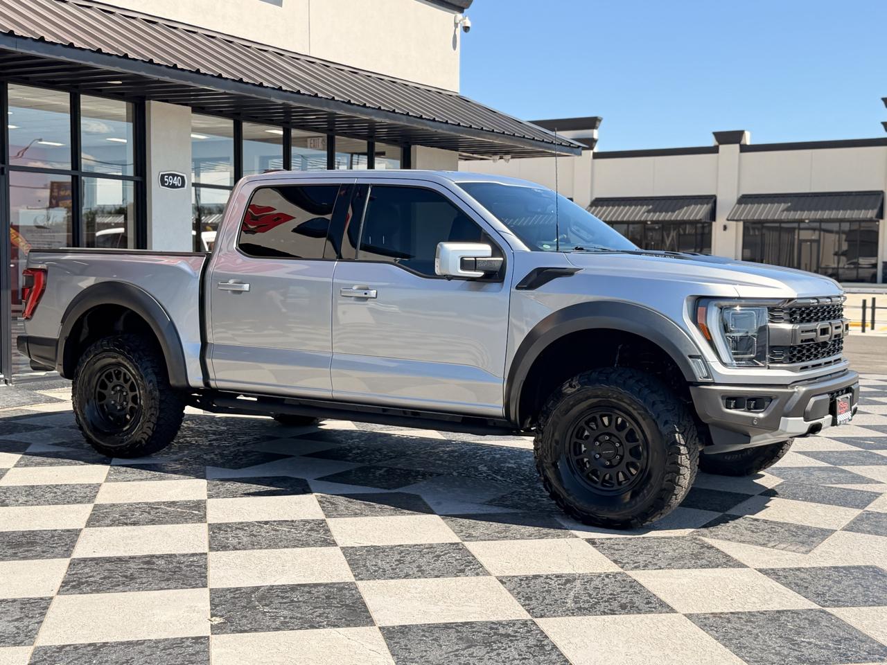 Ford F-150 Raptor SuperCrew 4WD 2022