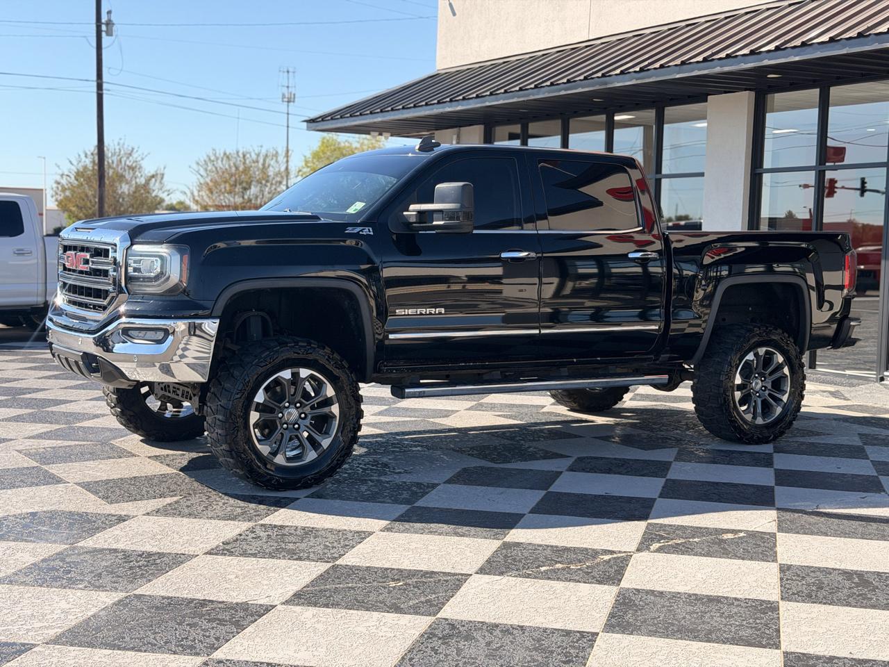 GMC Sierra photo 7