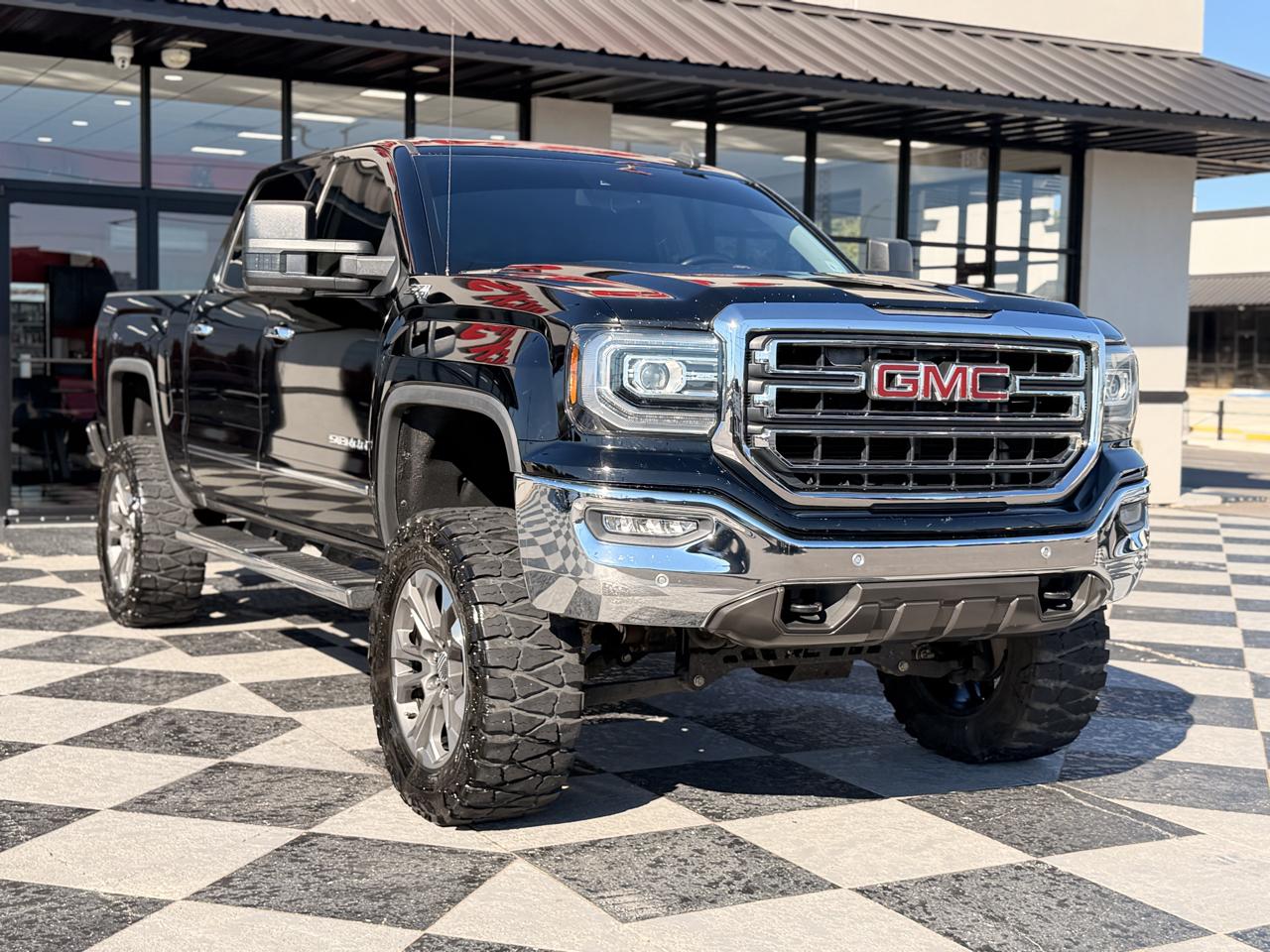 GMC Sierra photo 14