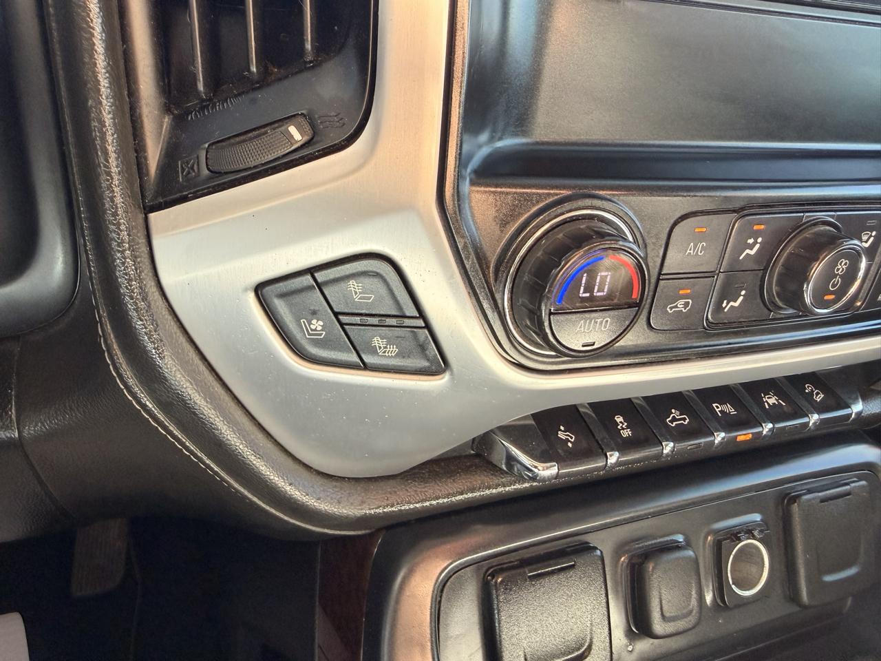 GMC Sierra photo 37
