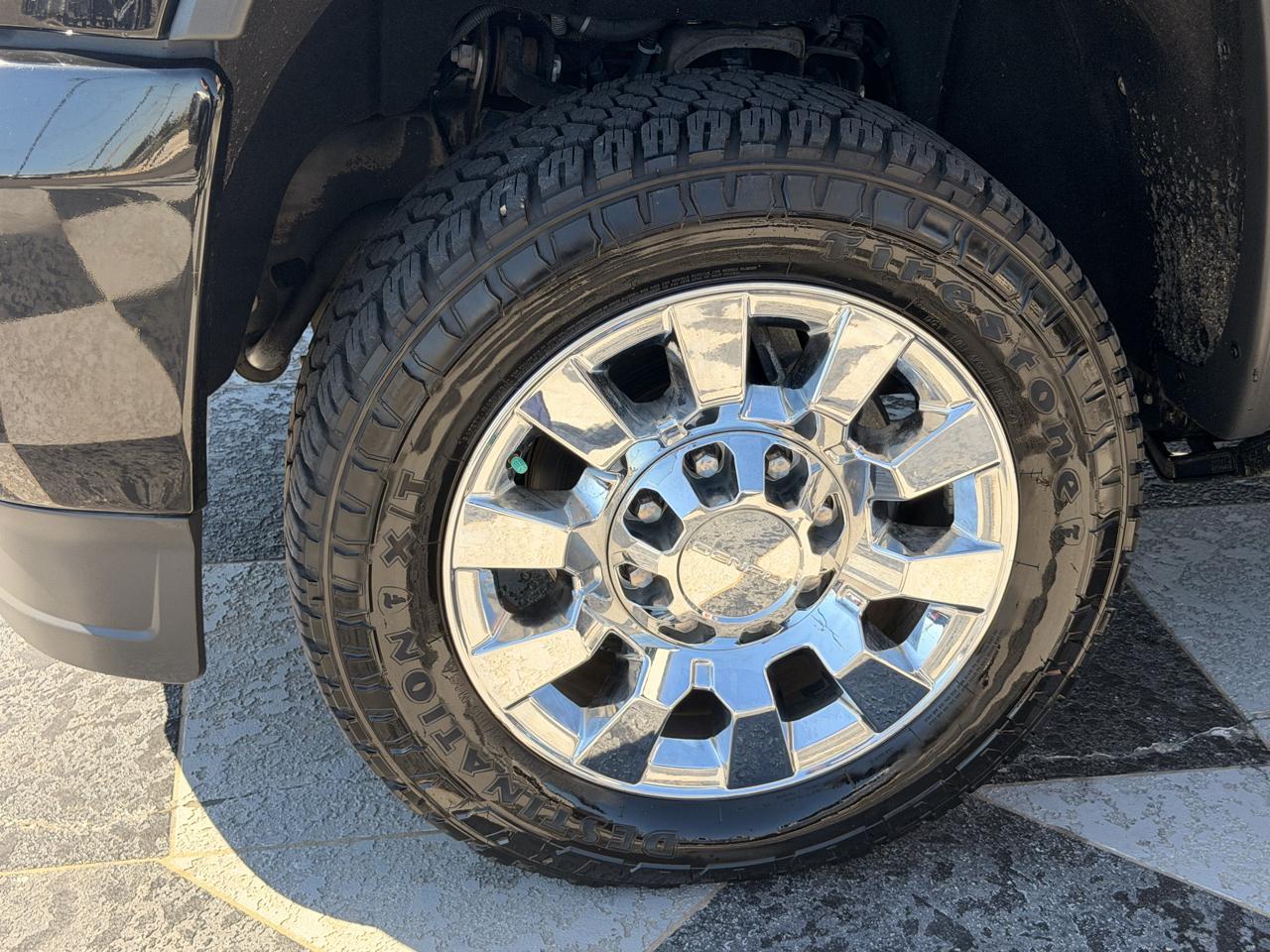 GMC Sierra 2500HD Denali Crew Cab 4WD 2018