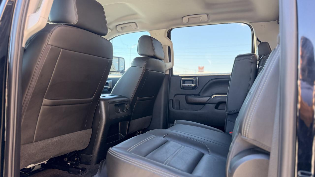 GMC Sierra 2500HD Denali Crew Cab 4WD 2018