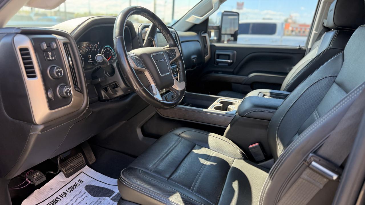 GMC Sierra 2500HD Denali Crew Cab 4WD 2018