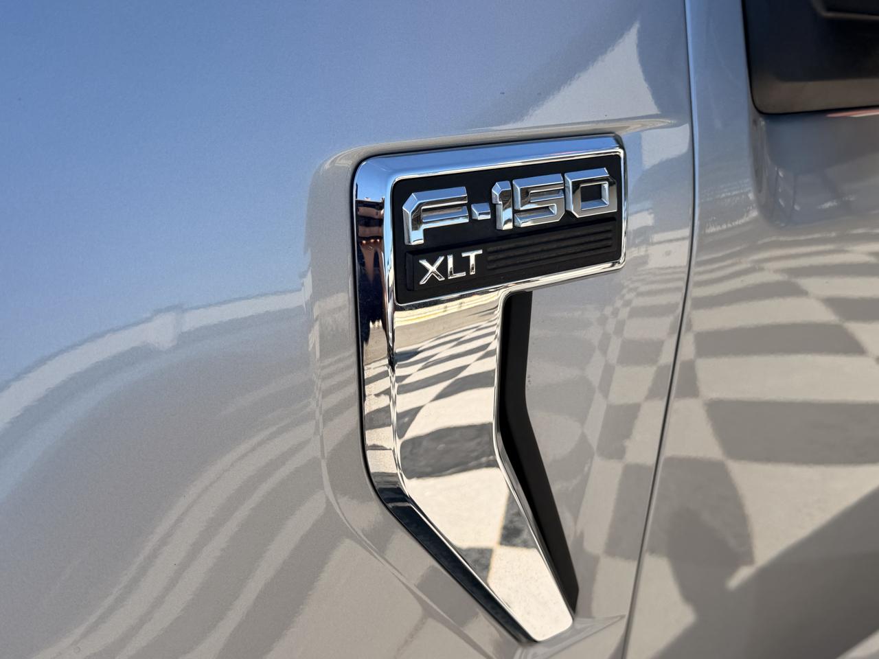 Ford F-150 XLT SuperCrew 4WD 2021