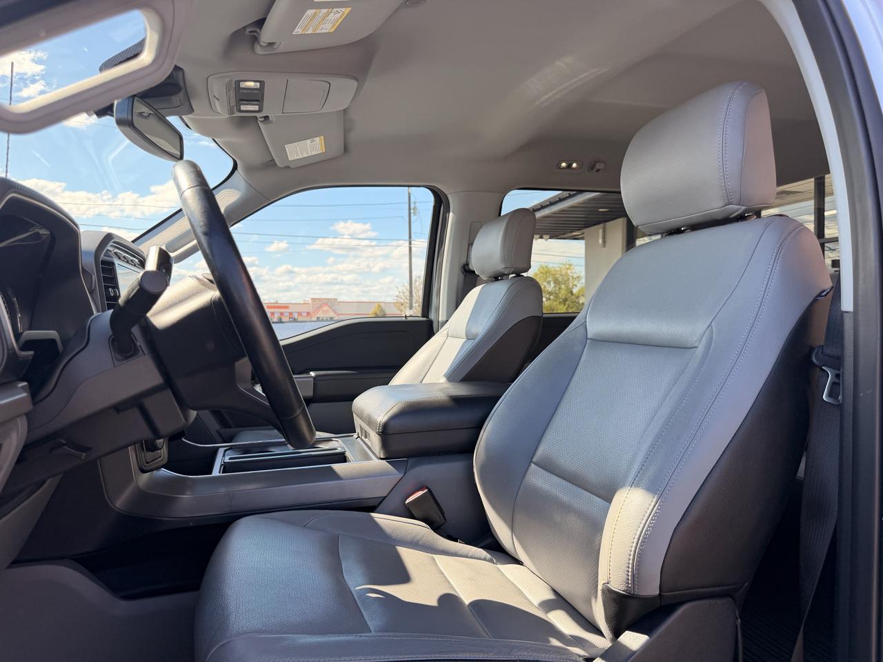 Ford F-150 XLT SuperCrew 4WD 2021